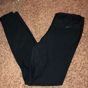 Nike legend leggings
